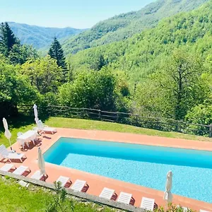 https://agriturismo-il-castagneto-di-apella.it-tuscanyhotel.com