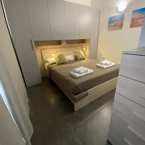 Appartamento Little House, Reggio Calabria