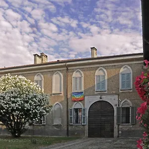 https://casa-berra.it-lombardy.com